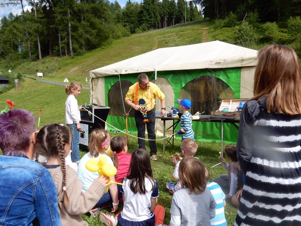 Galeriebild für Zaubershow zum Kindergeburtstag 