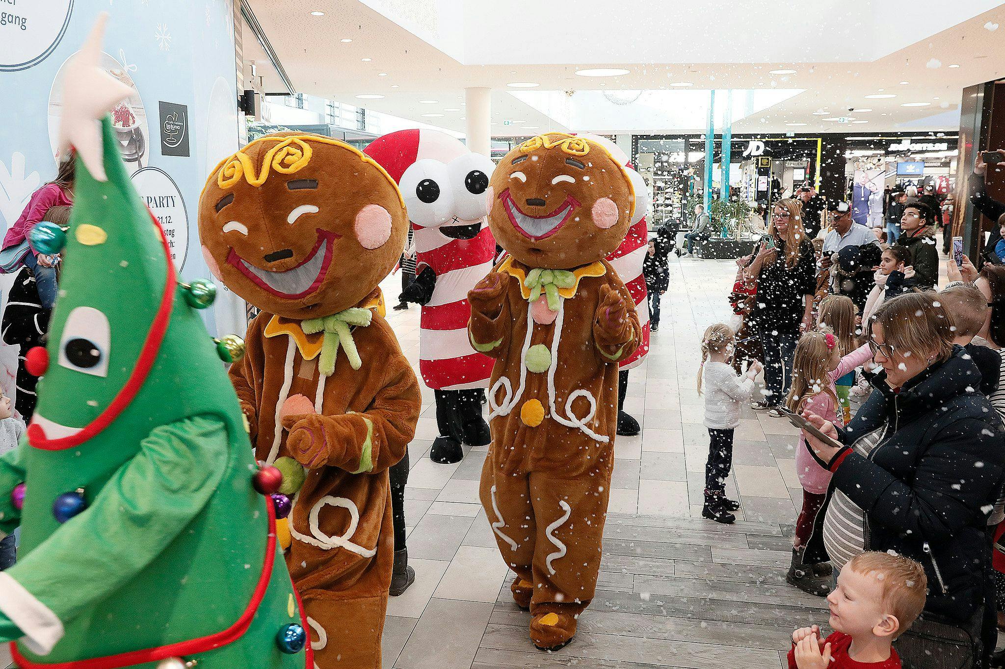 Galeriebild für Weihnachts-Walk-Act