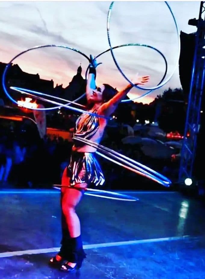 Galeriebild für Disco Hulahoop Show 